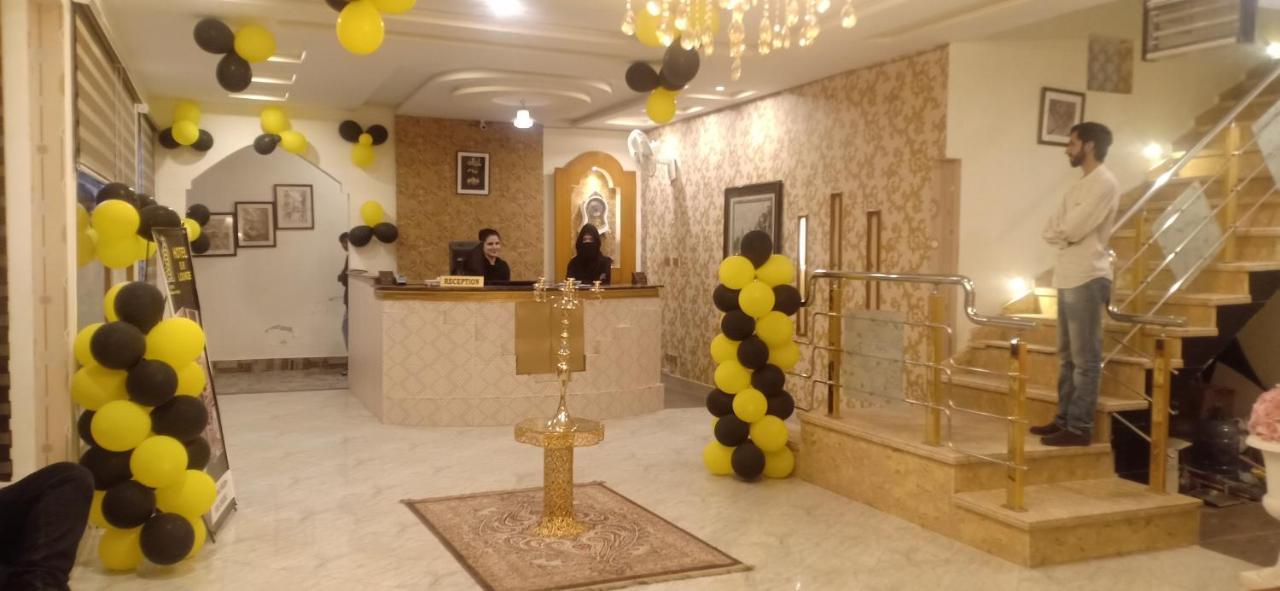 Hotel S.R. Lounge Multan Exterior foto